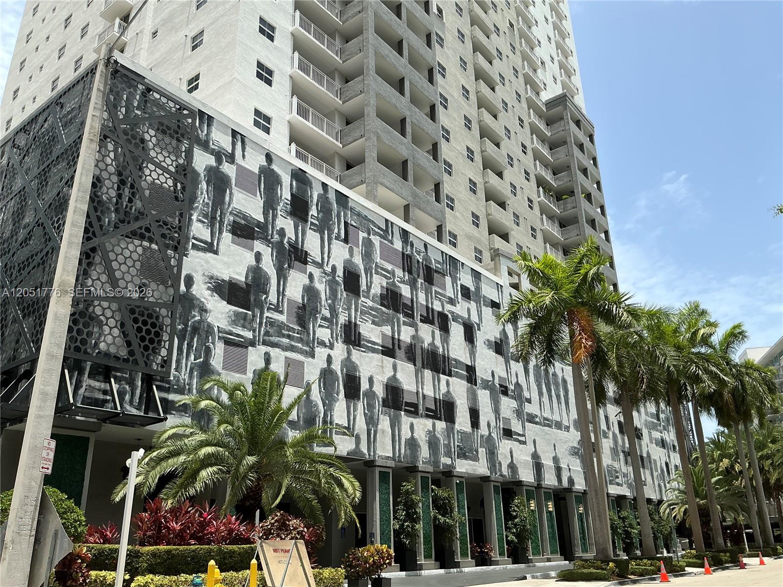 185 SE 14th Ter # 1810, Miami FL 33131