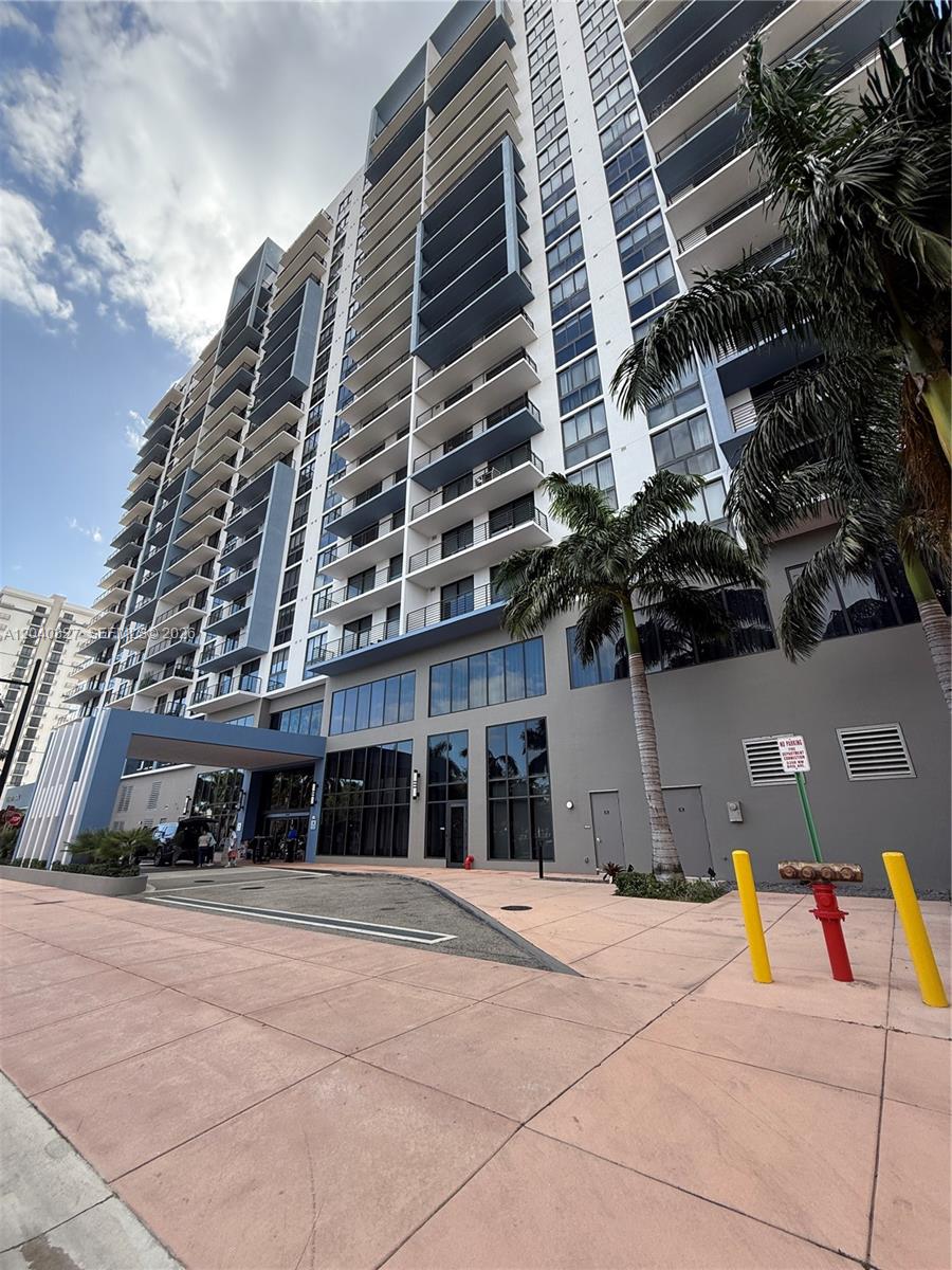 5350 NW 84th Ave # 1001, Doral FL 33166