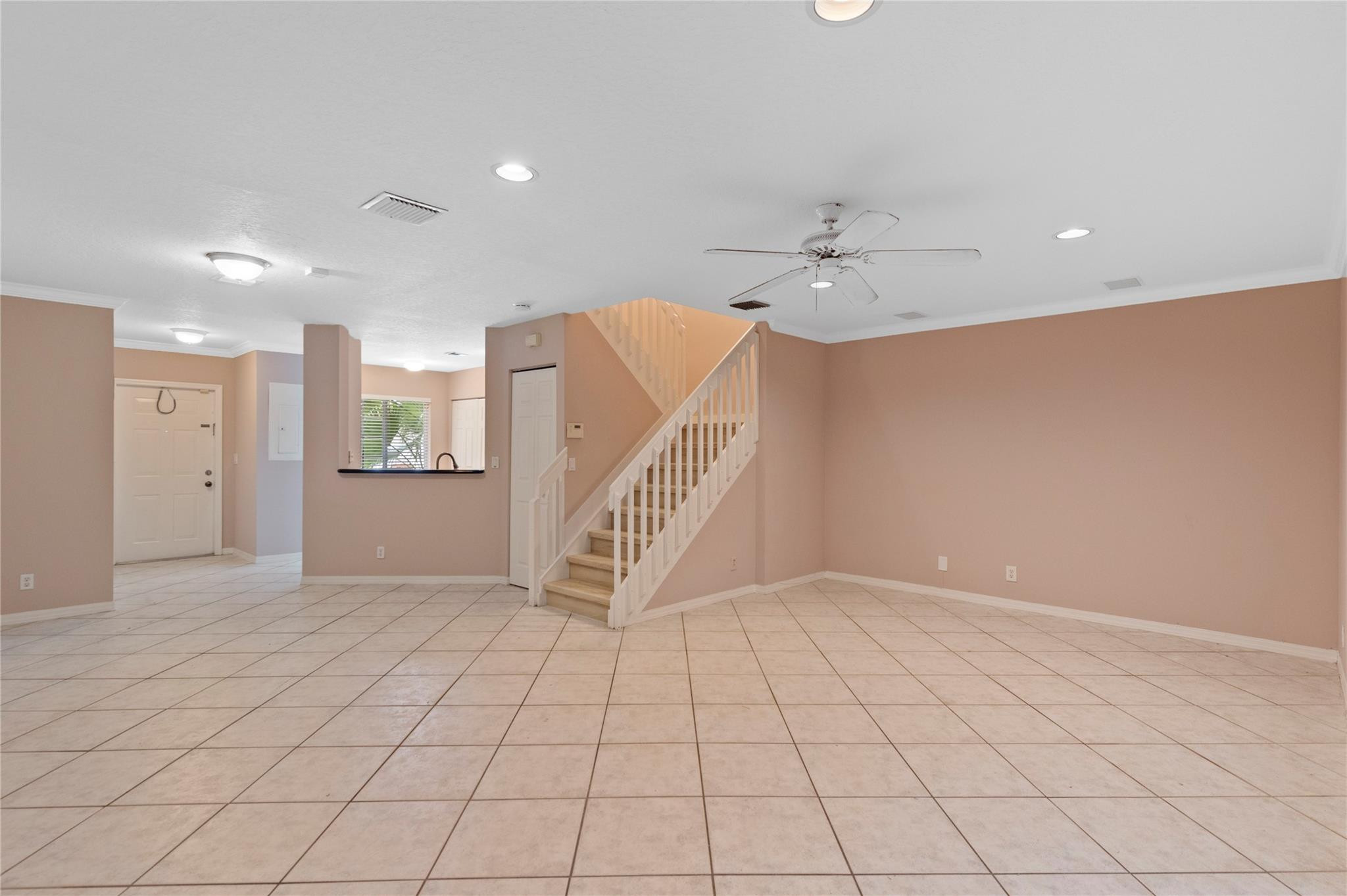 1186 SW 44th Avenue # 1186 — Photo 5
