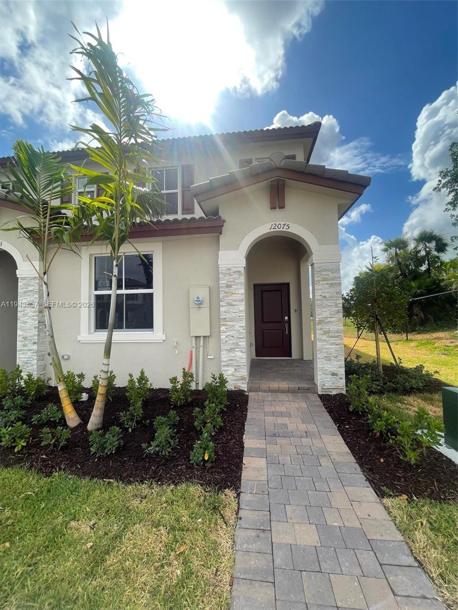 12075 NW 24th Ct, Miami FL 33167