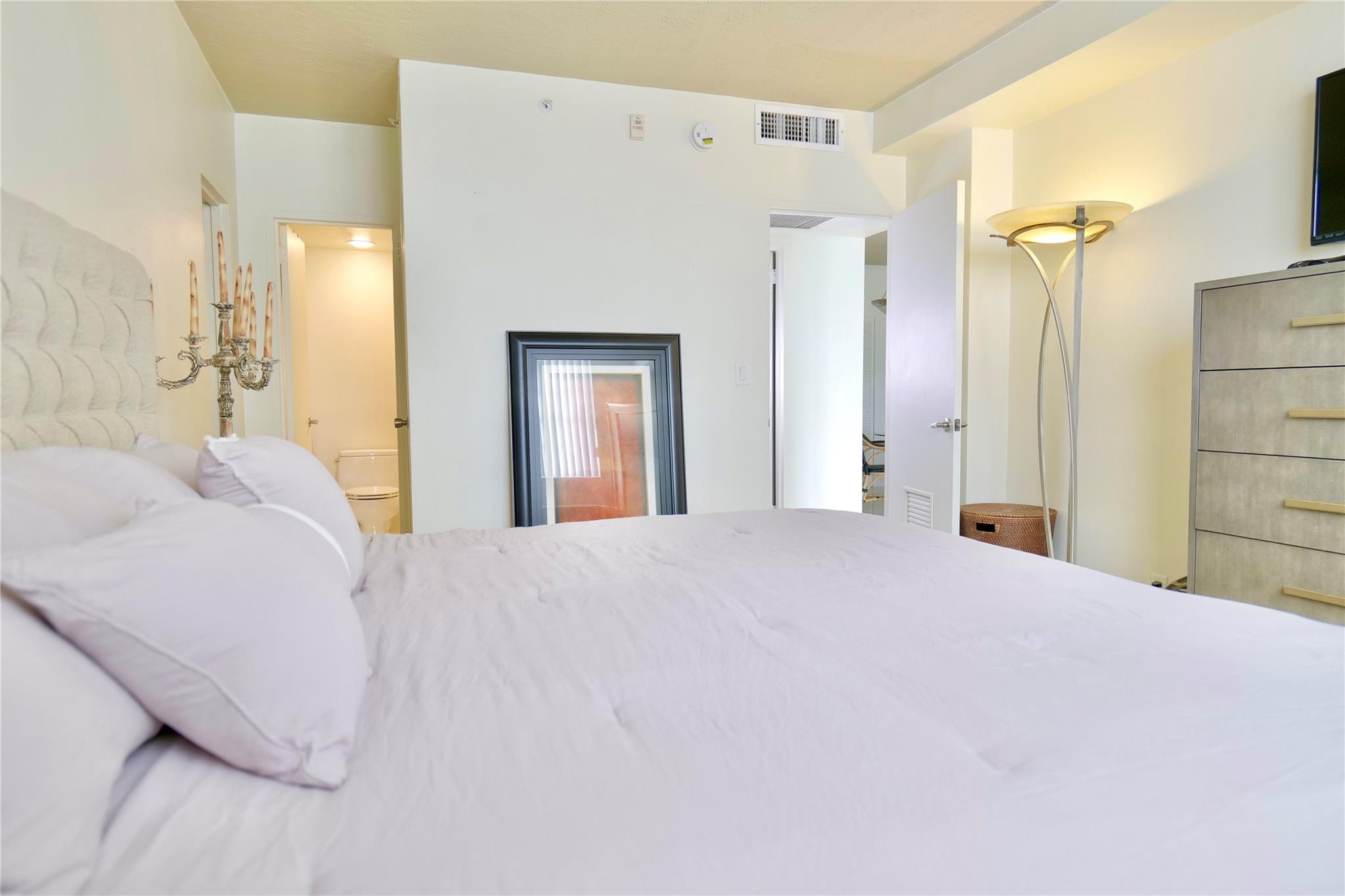 3000 S Ocean Drive # 312 — Photo 3
