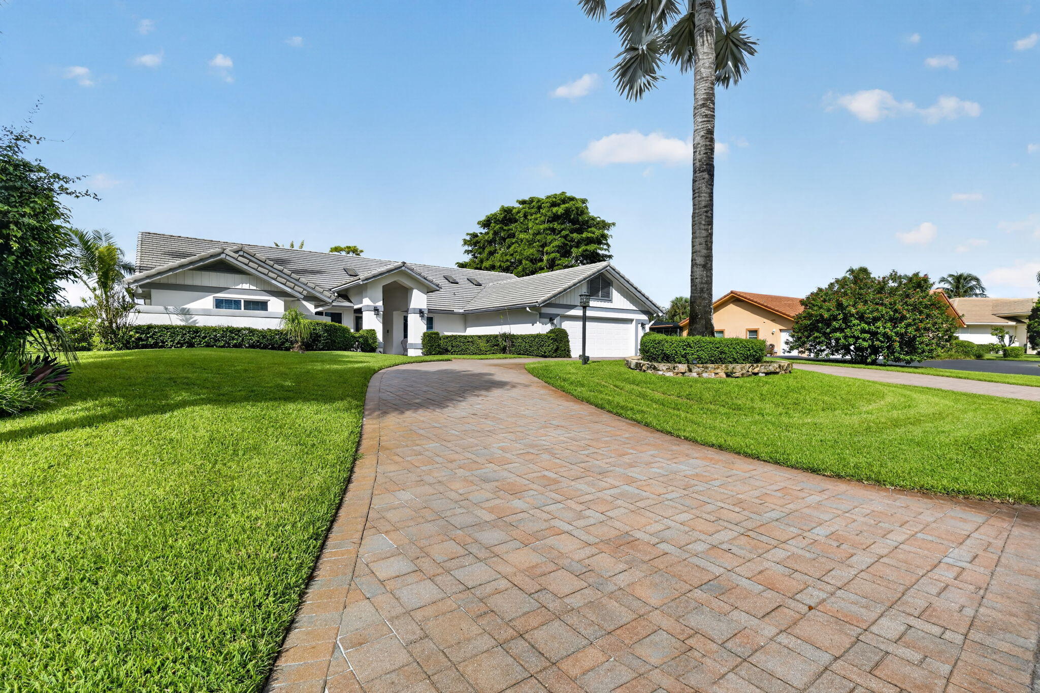 4717 SABAL PALM Drive — Photo 3