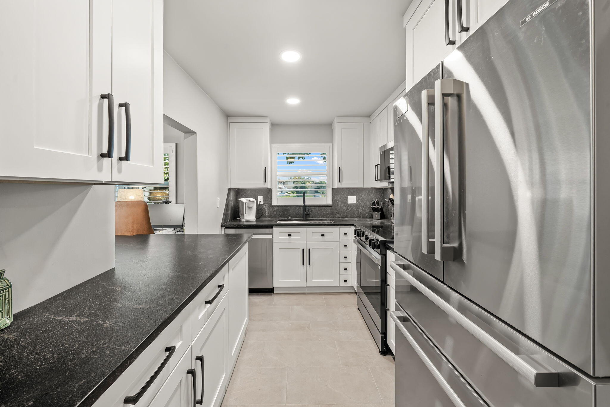 135 ANDOVER F, West Palm Beach FL 33417