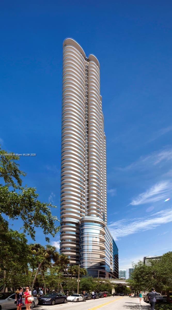 1000 Brickell Plz # 3010, Miami FL 33131