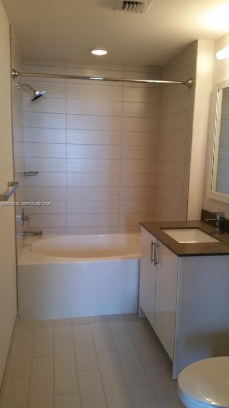 999 SW 1st Ave # 2511 — Photo 3