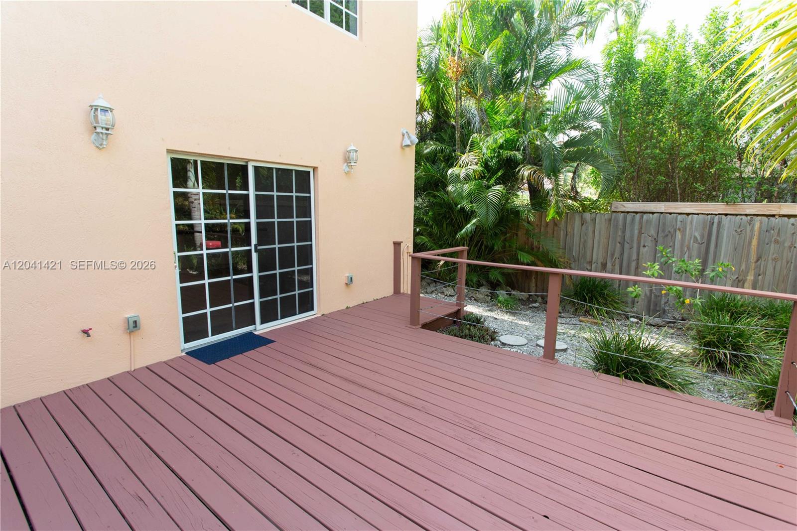 2919 Virginia St View 11