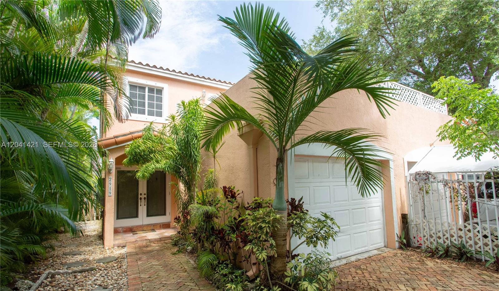 2919 Virginia St View 2