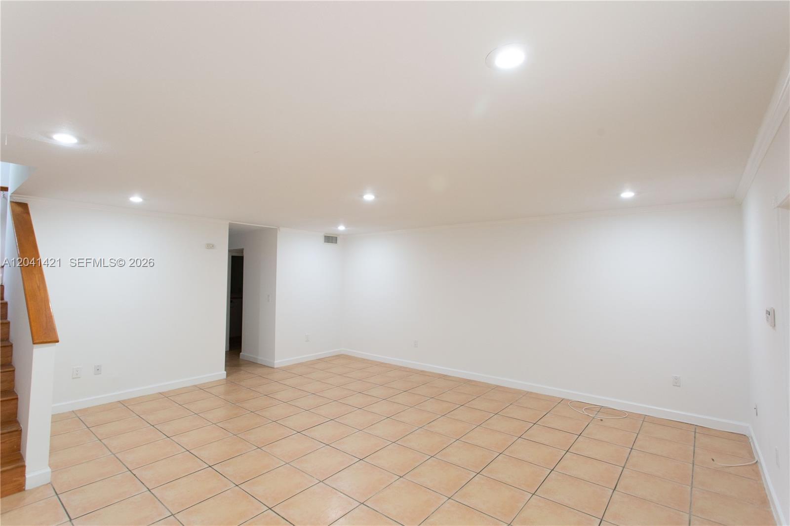 2919 Virginia St View 3