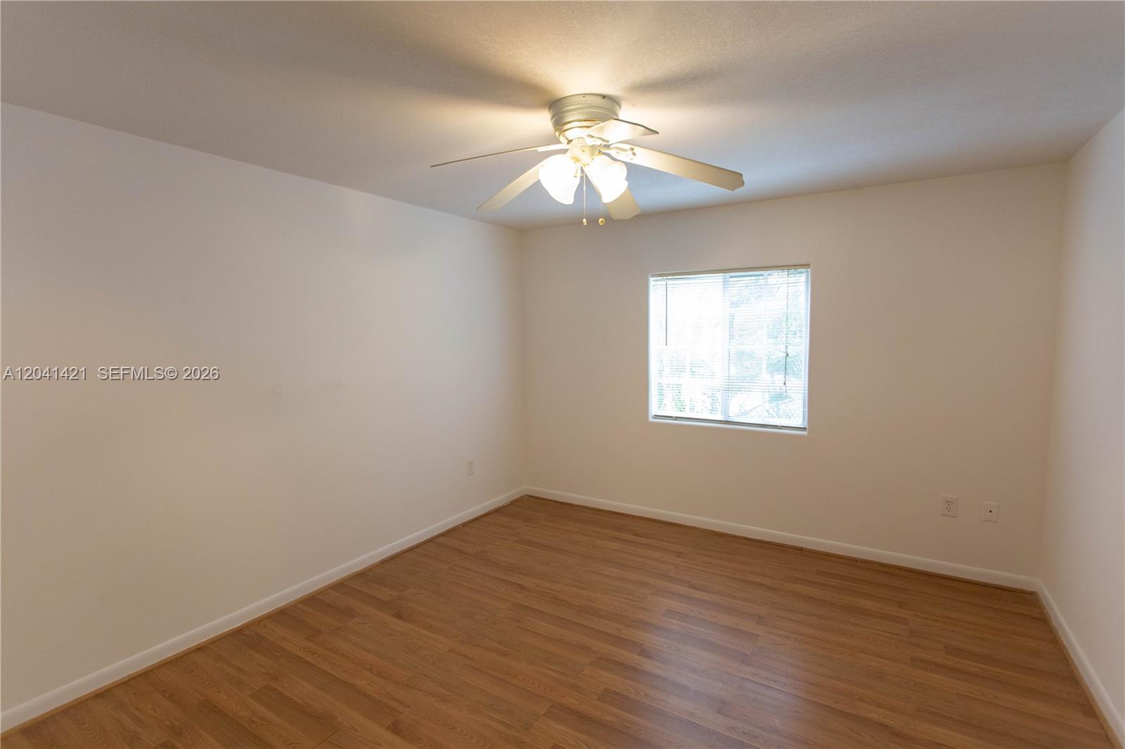 2919 Virginia St View 9