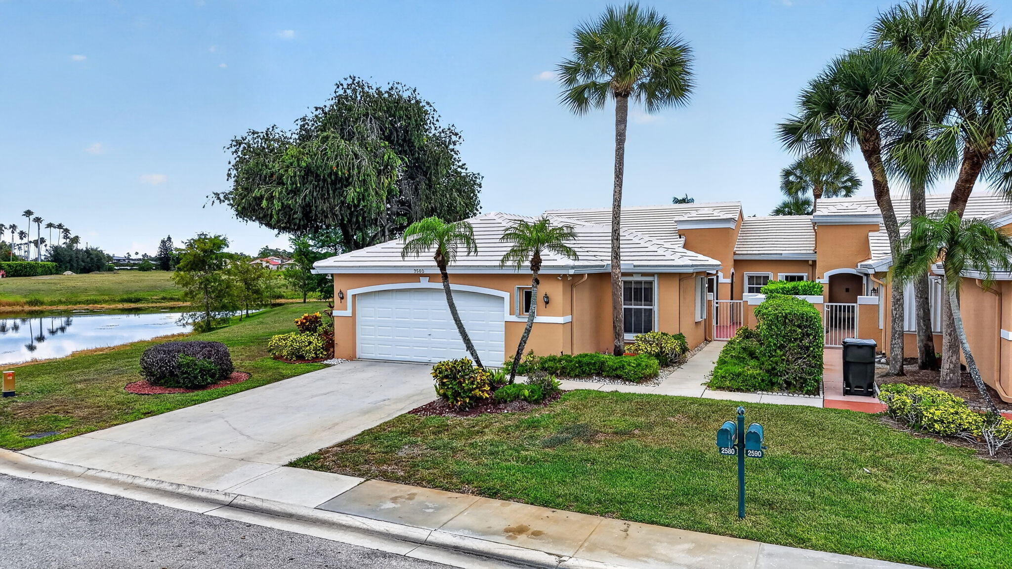2580 Neaton Court, Wellington FL 33414