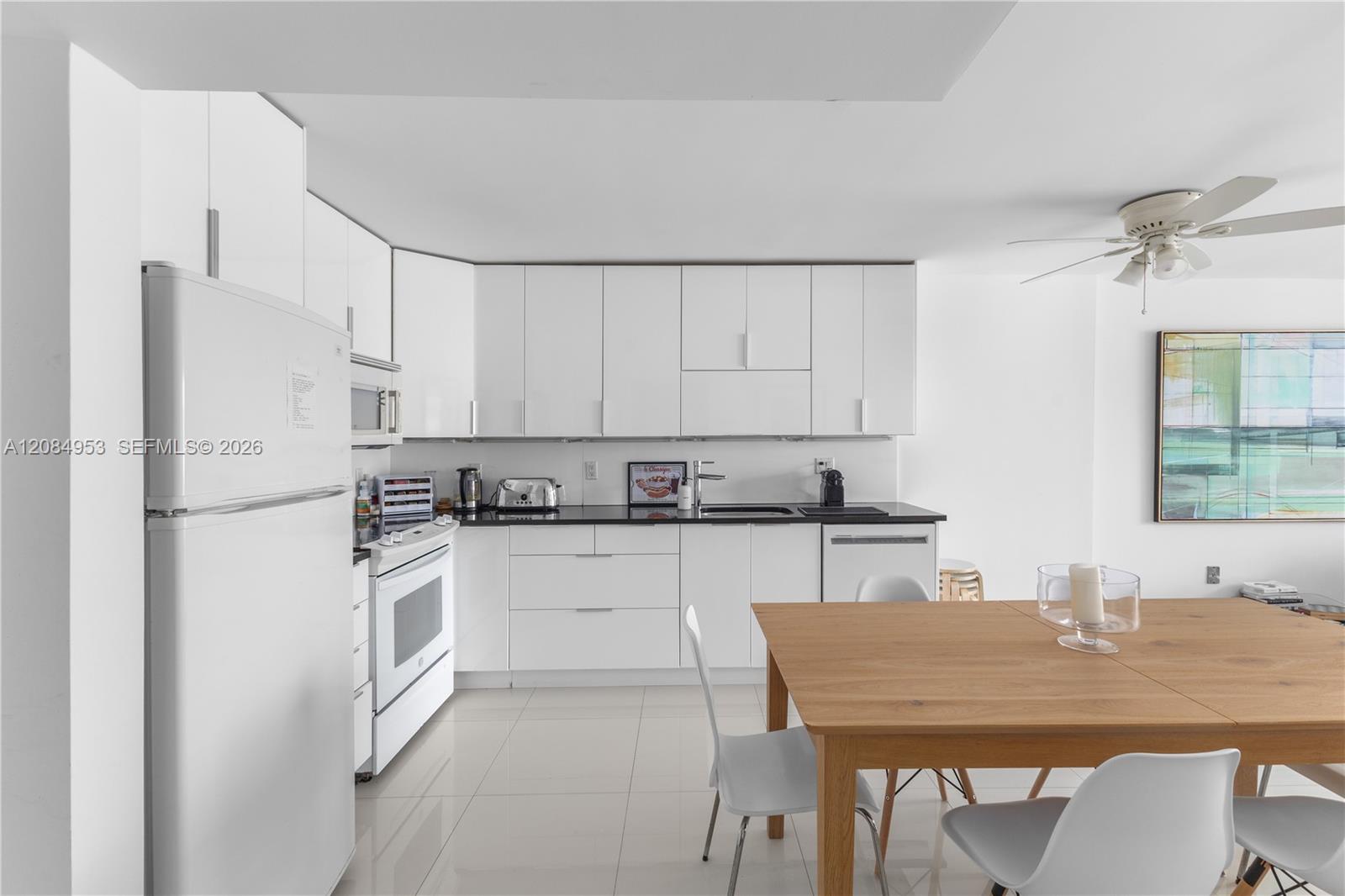 345 Ocean Dr # 607 — Photo 5