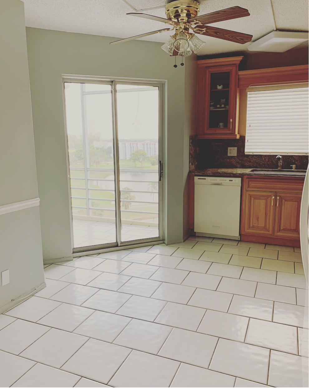 3465 VIA POINCIANA # 804 — Photo 4