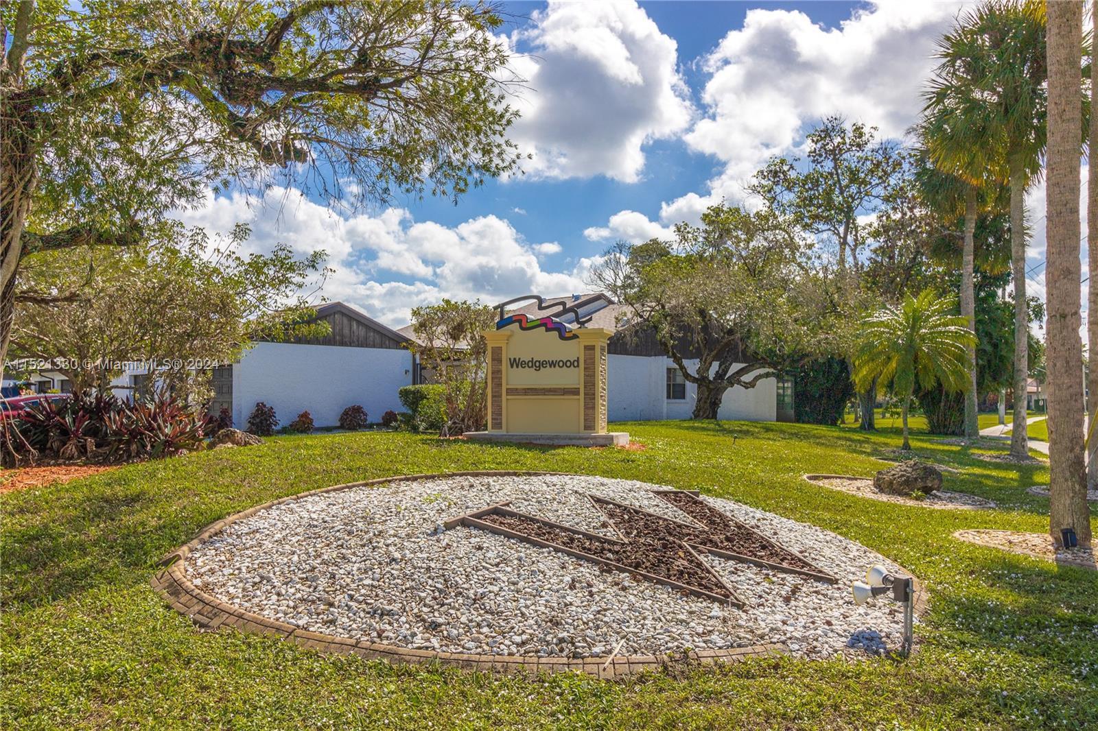 6343 W Pinehurst Cir W # D36, Tamarac FL 33321