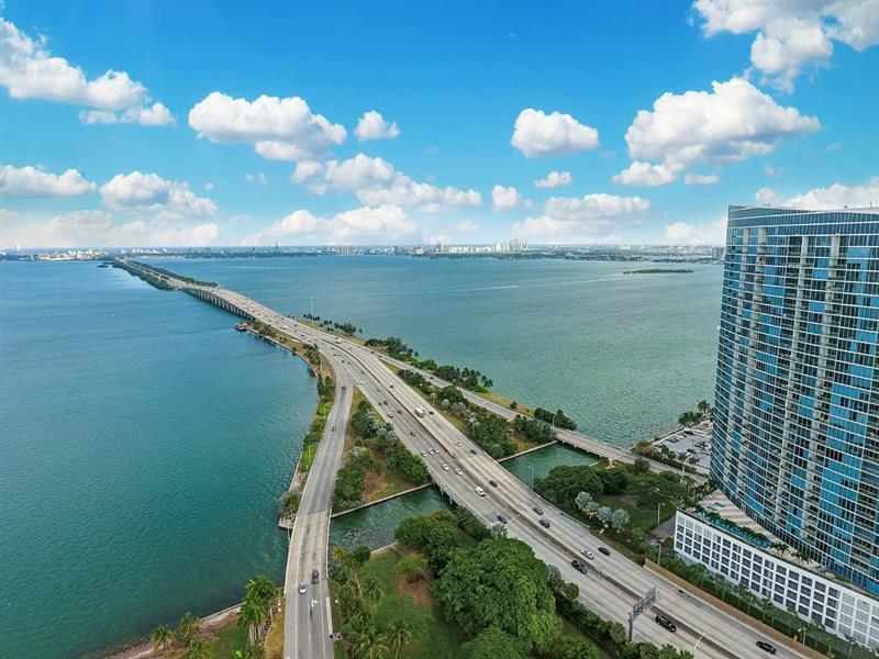 601 NE 36TH Street # 2806, Miami FL 33137