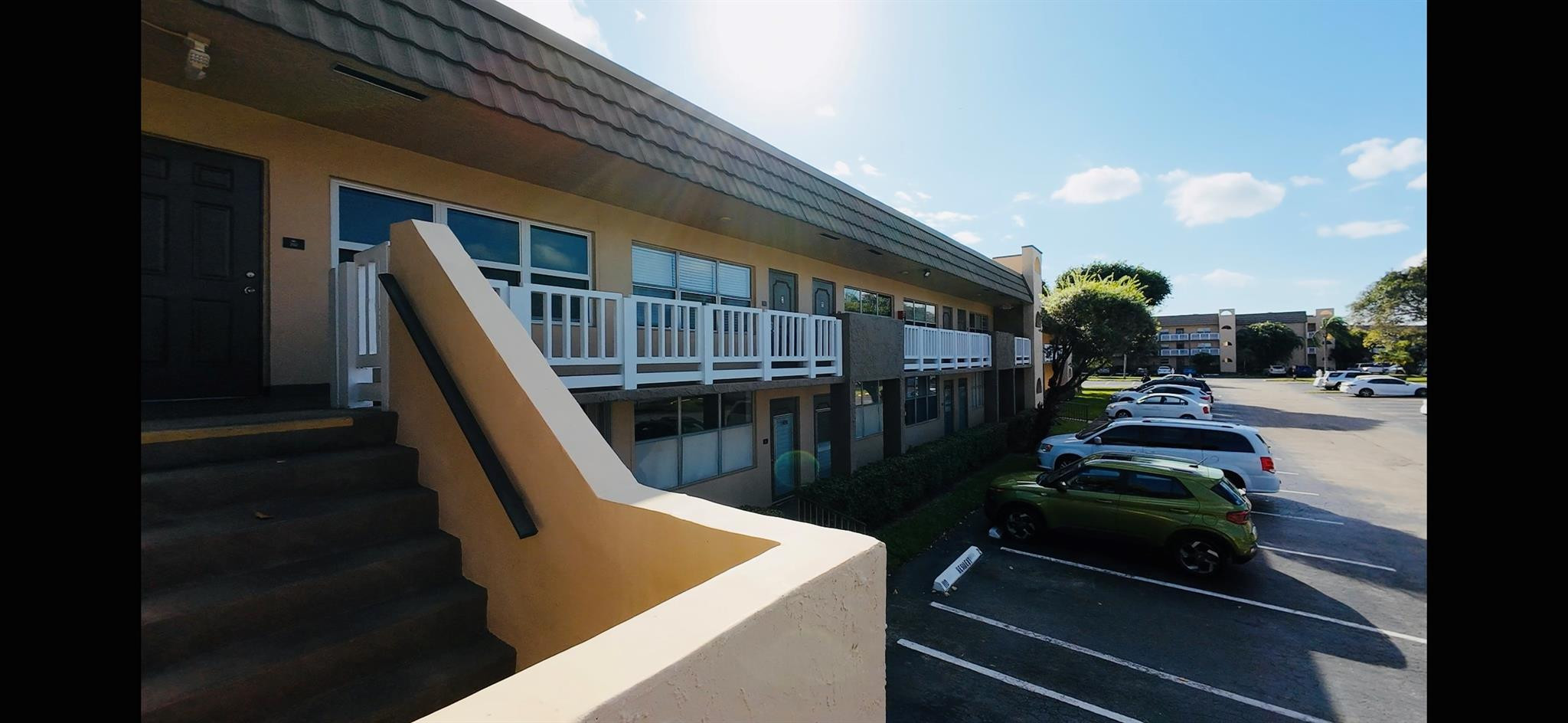 9101 Sunrise Lakes Boulevard, Sunrise FL 33322