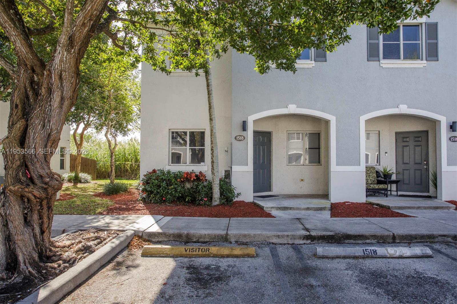 1518 SE 31 Ct, Homestead FL 33035