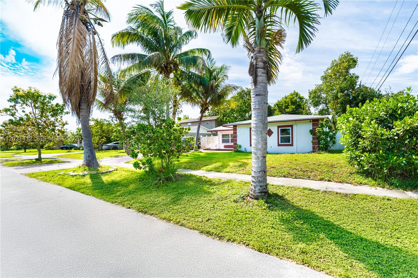 4360 NW 32nd Ct — Photo 3