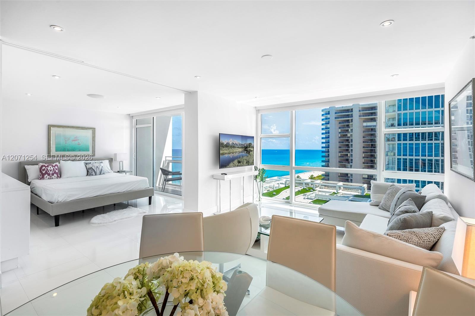 6801 Collins Ave — Photo 4