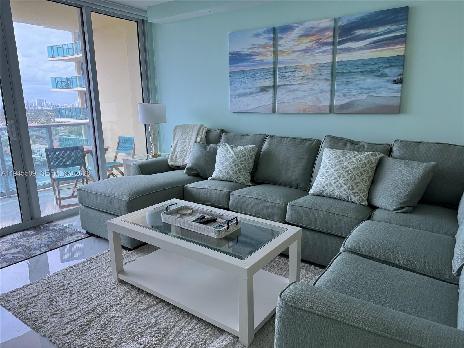 2501 S Ocean Dr # 1530 — Photo 2