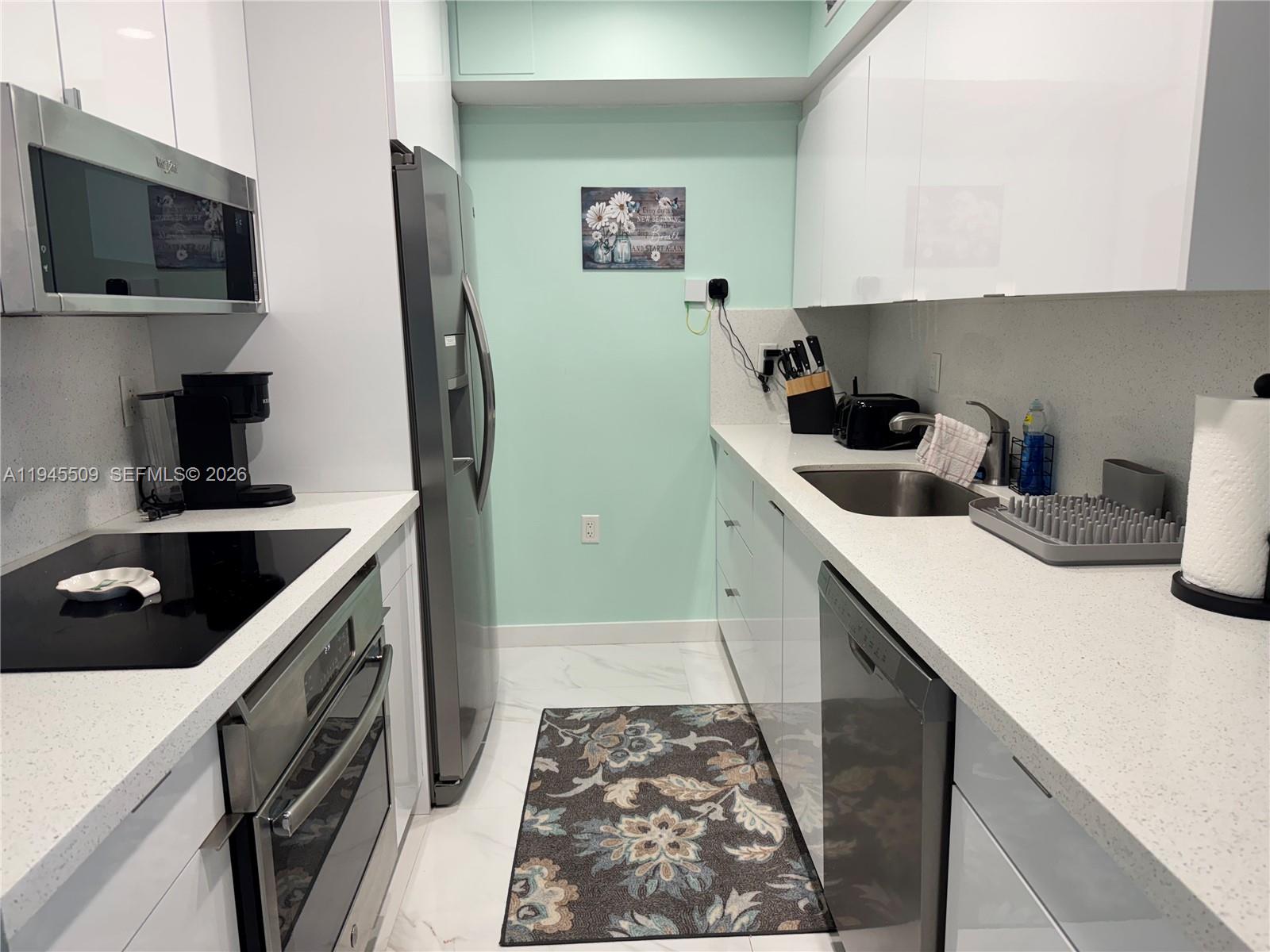 2501 S Ocean Dr # 1530 — Photo 4