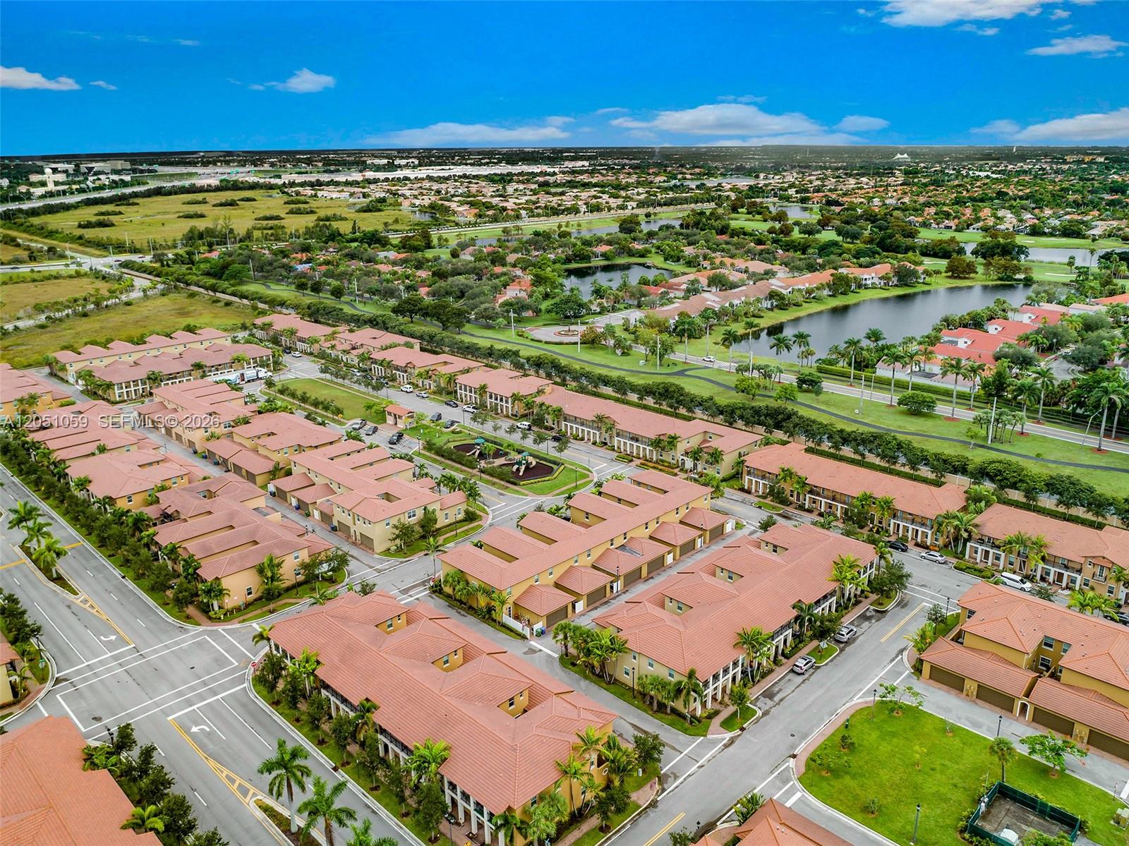 1213 SW 147th Ave, Pembroke Pines FL 33027