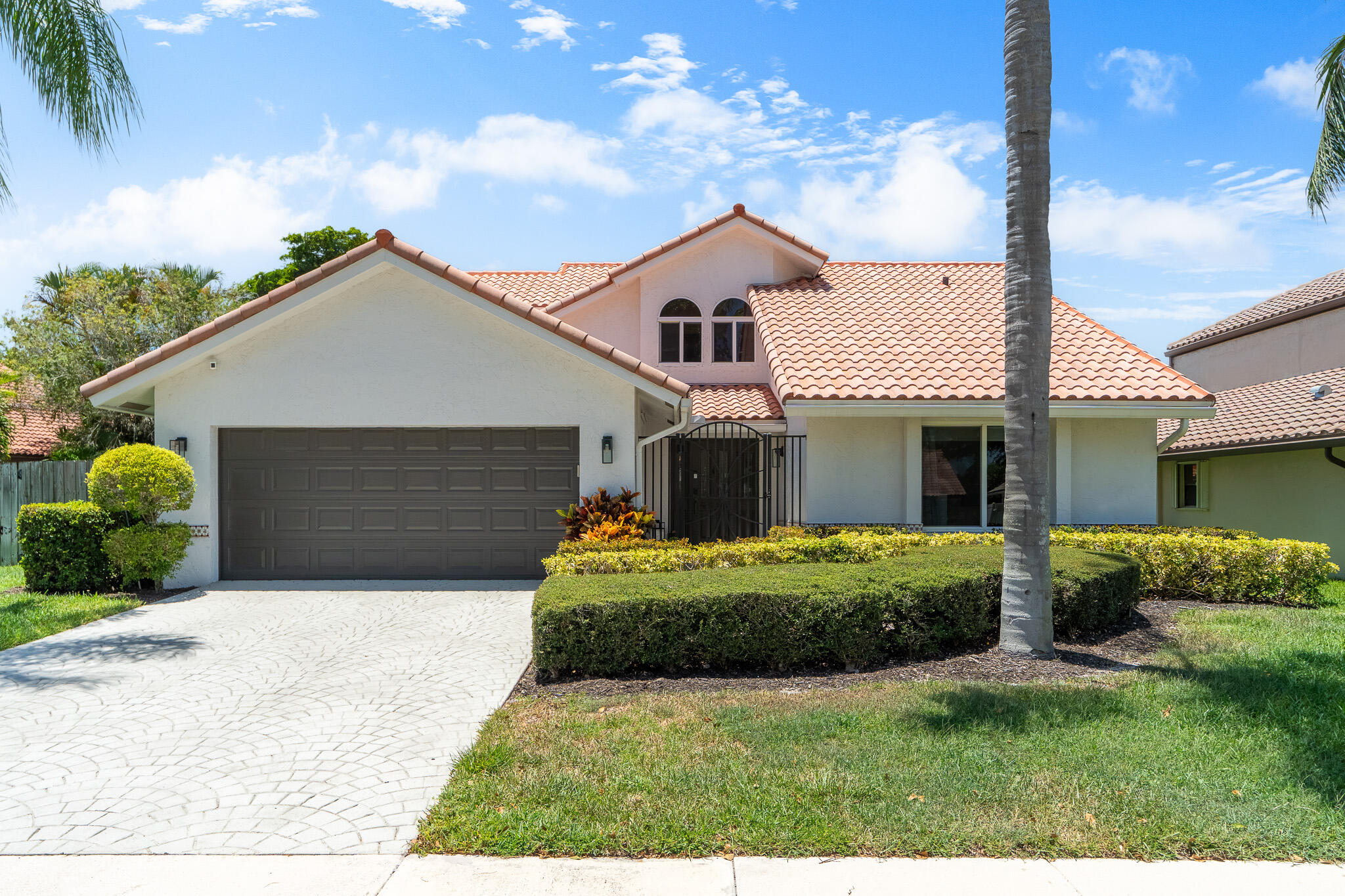 23173 L'Ermitage Circle, Boca Raton FL 33433