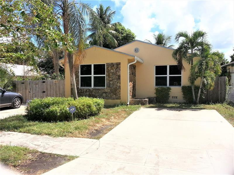 1123 N 17th Avenue, Hollywood FL 33020