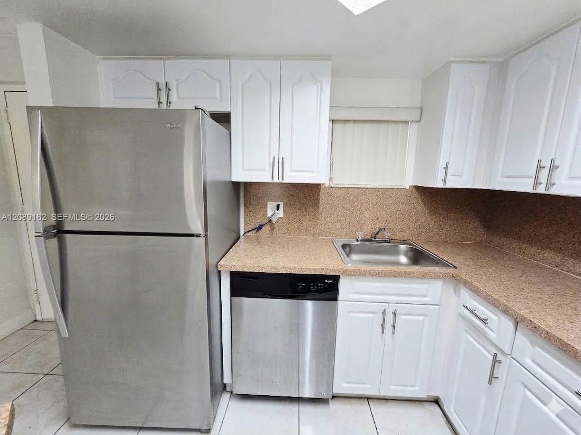 8343 Lake Dr # 107 — Photo 3