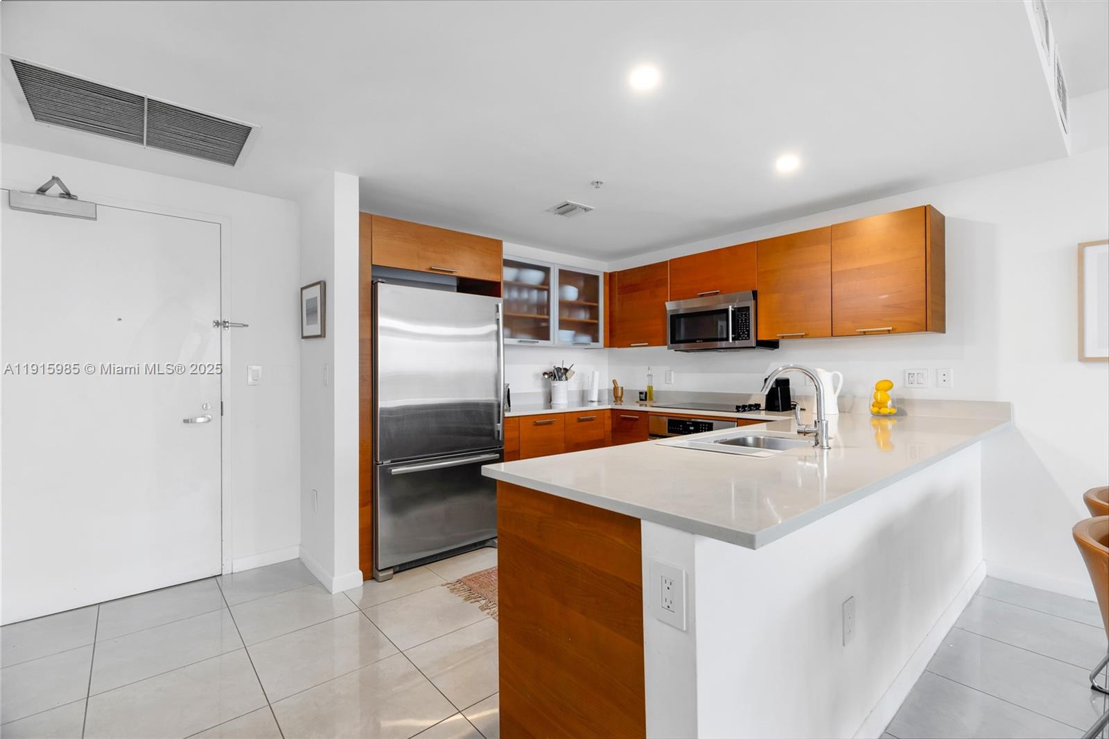 3250 NE 1st Ave # 605 — Photo 3