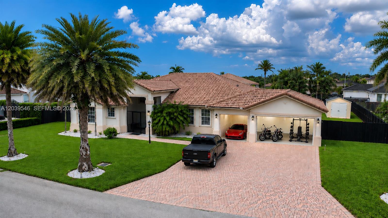 12922 SW 221 St, Miami FL 33170