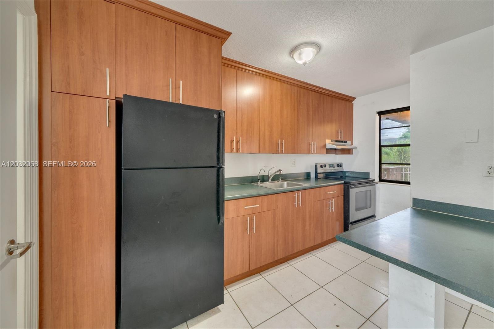 4081 N Dixie Hwy # 27 — Photo 5
