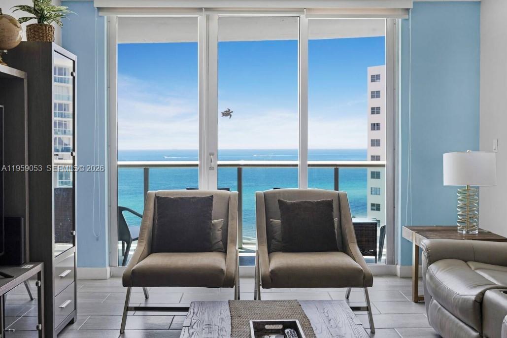 3801 S Ocean Dr # 11N — Photo 2