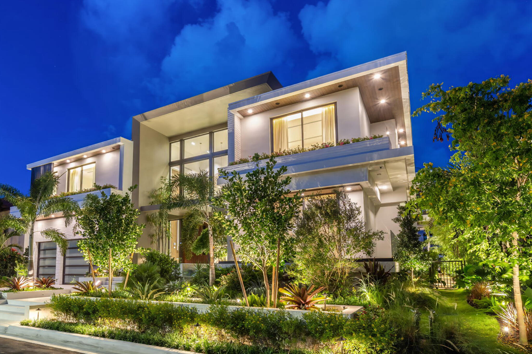600 Solar Isle Drive — Photo 3