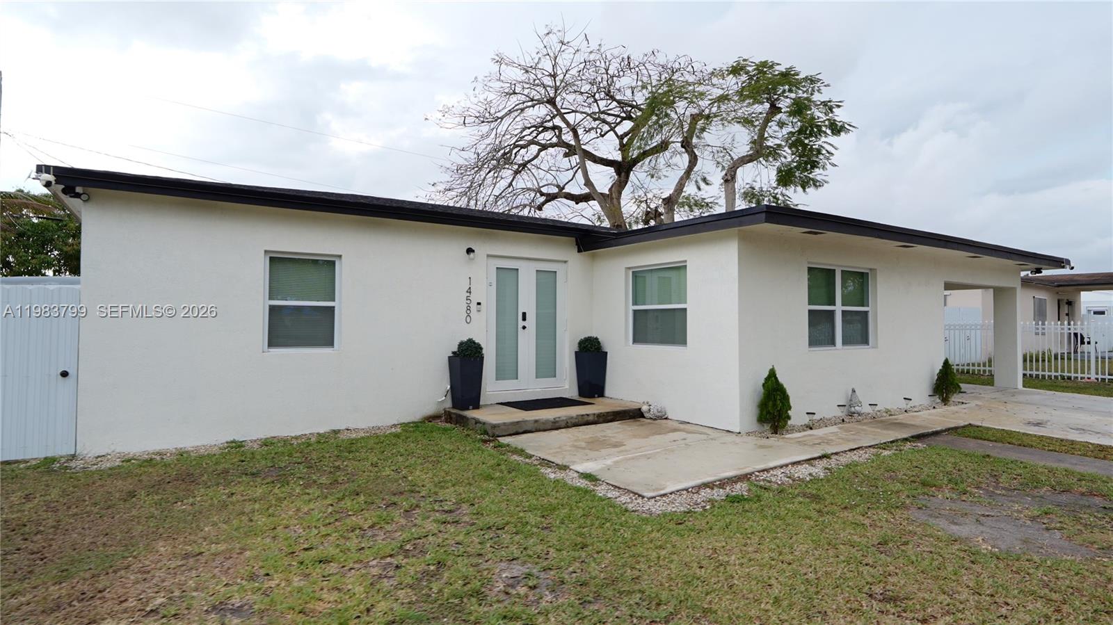14580 Harrison St, Miami FL 33176