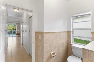 10989 NW 56th Ct — Photo 5