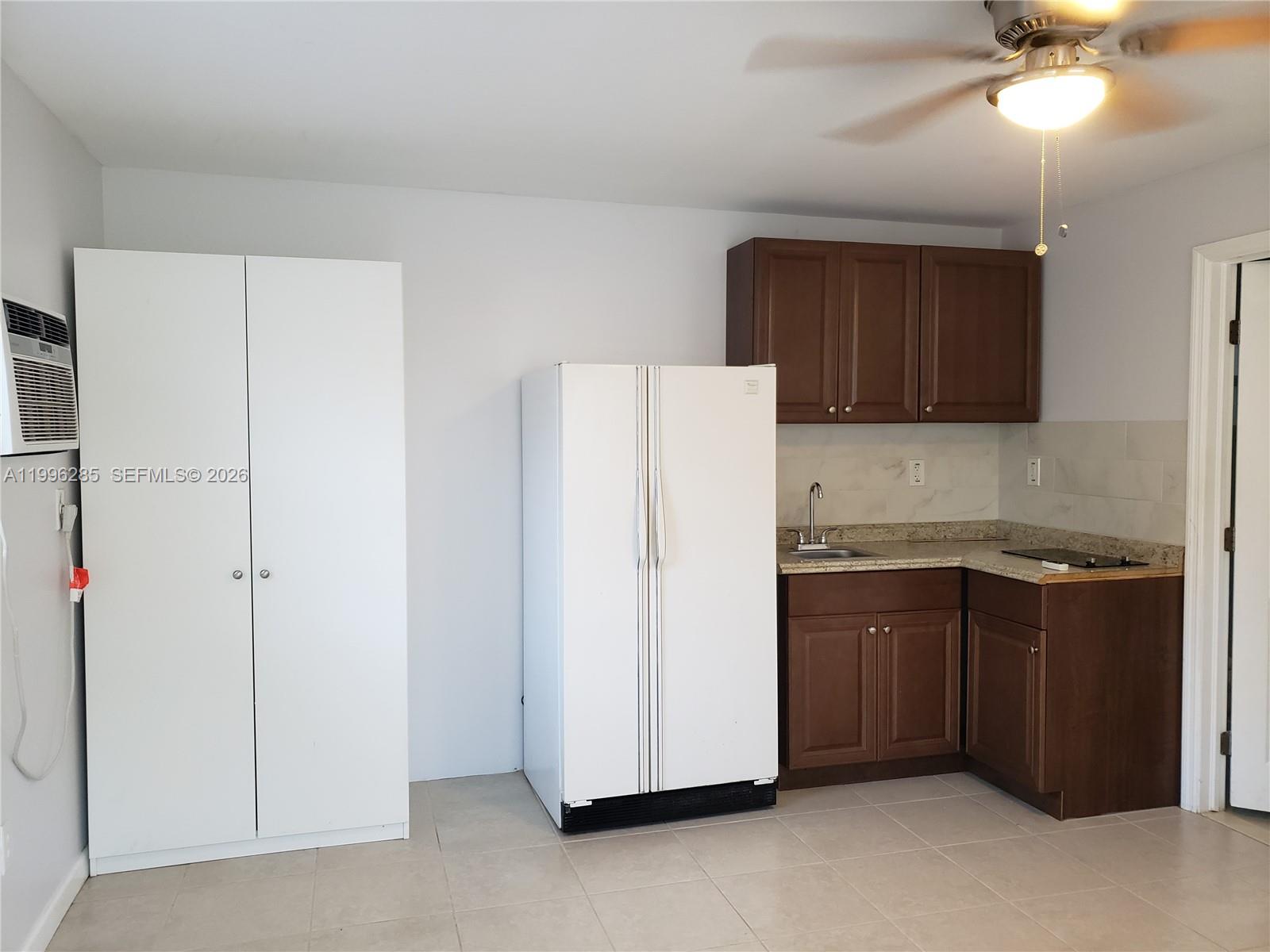 2481 SW 11 st, Miami FL 33135