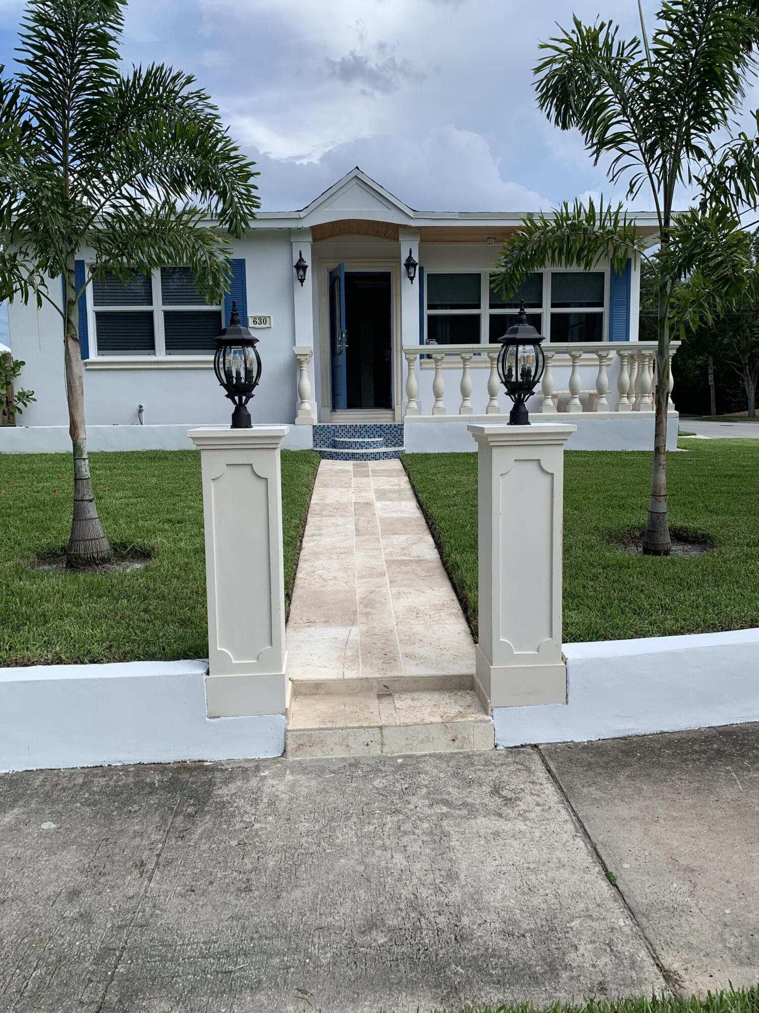 630 CLAREMORE Drive, West Palm Beach FL 33401