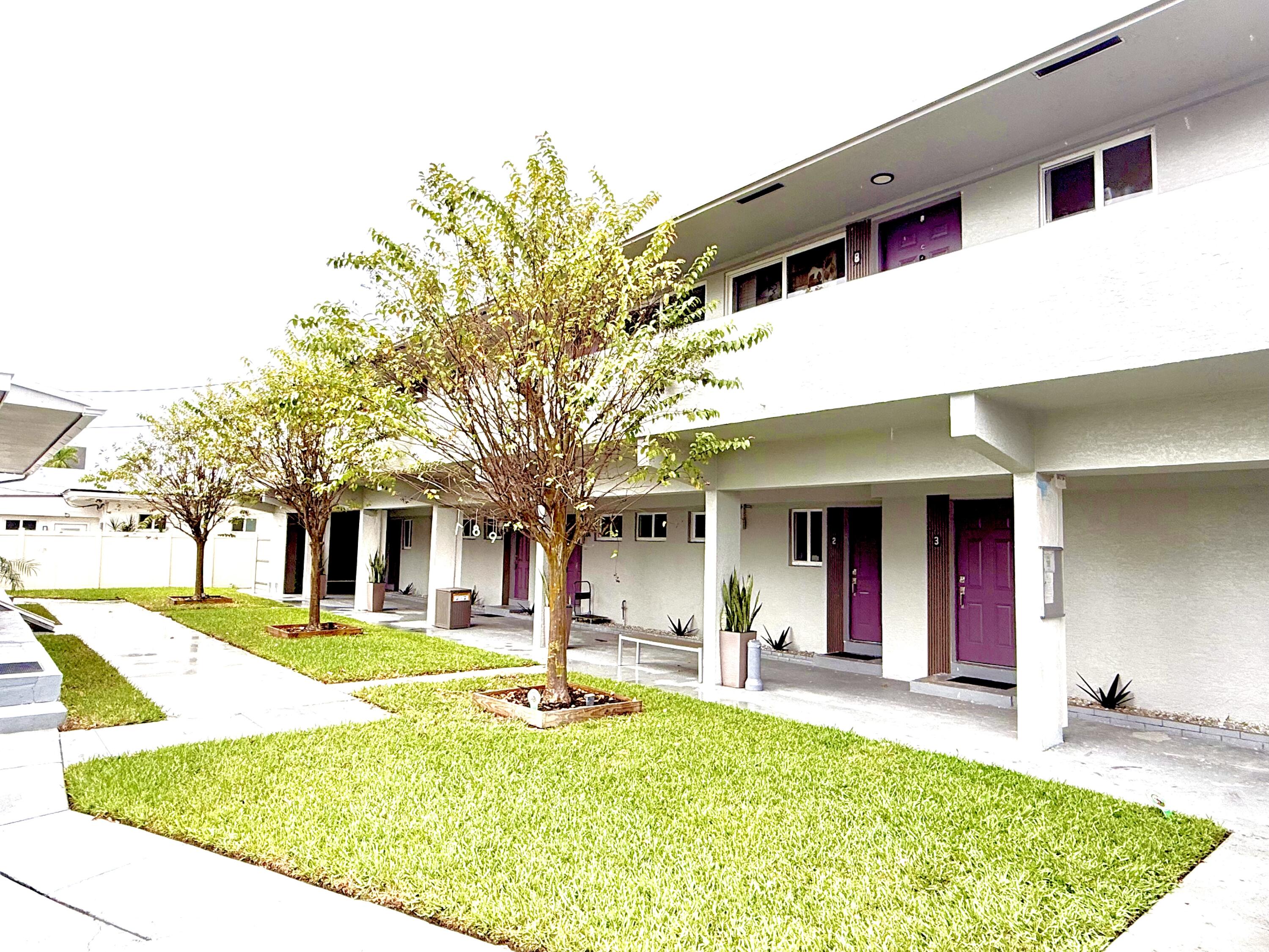 720 NE 7th Street # 2a, Hallandale Beach FL 33009