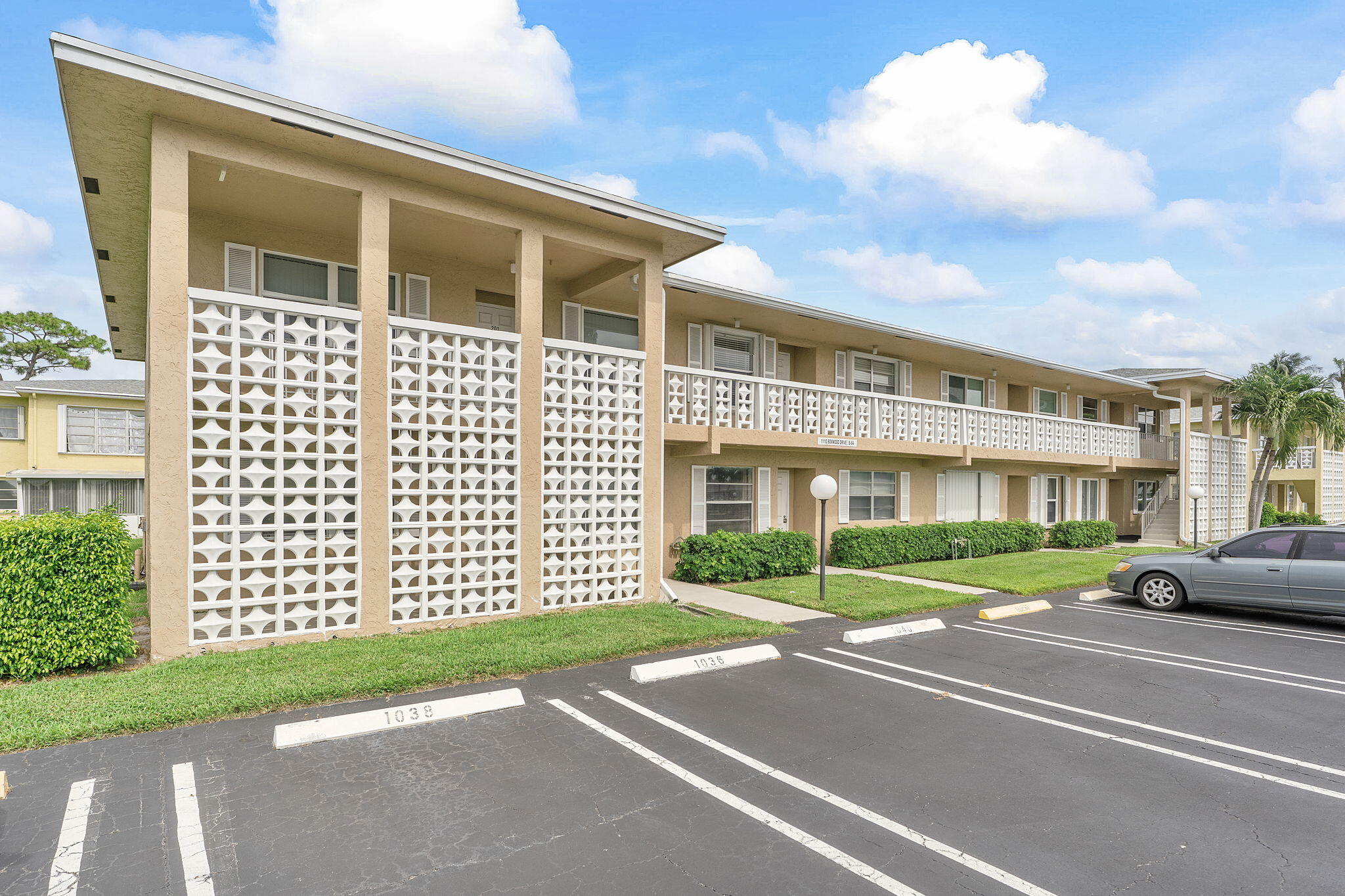 1110 Boxwood Drive # 202, Delray Beach FL 33445