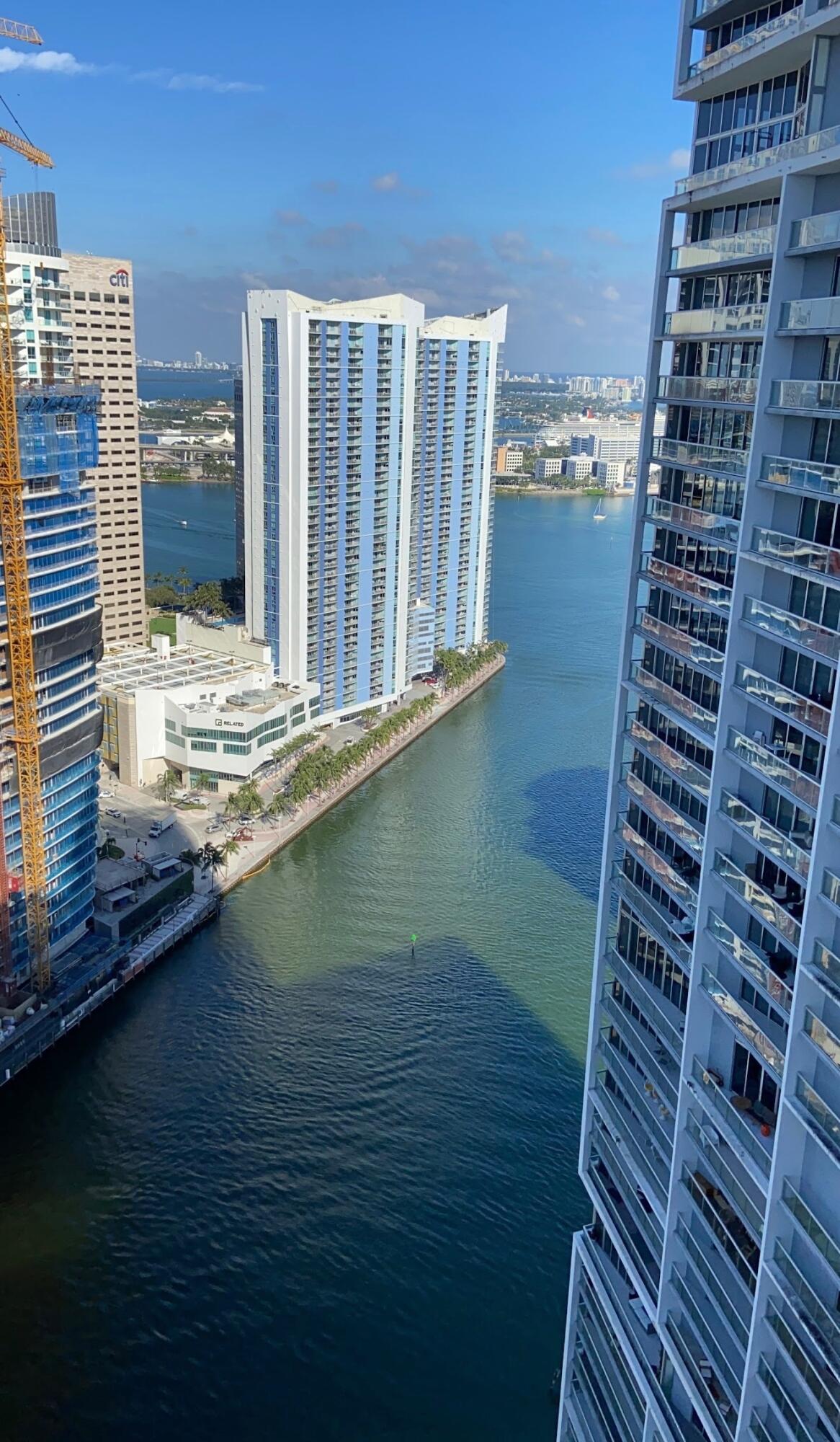 475 BRICKELL Avenue # 4615, Miami FL 33131