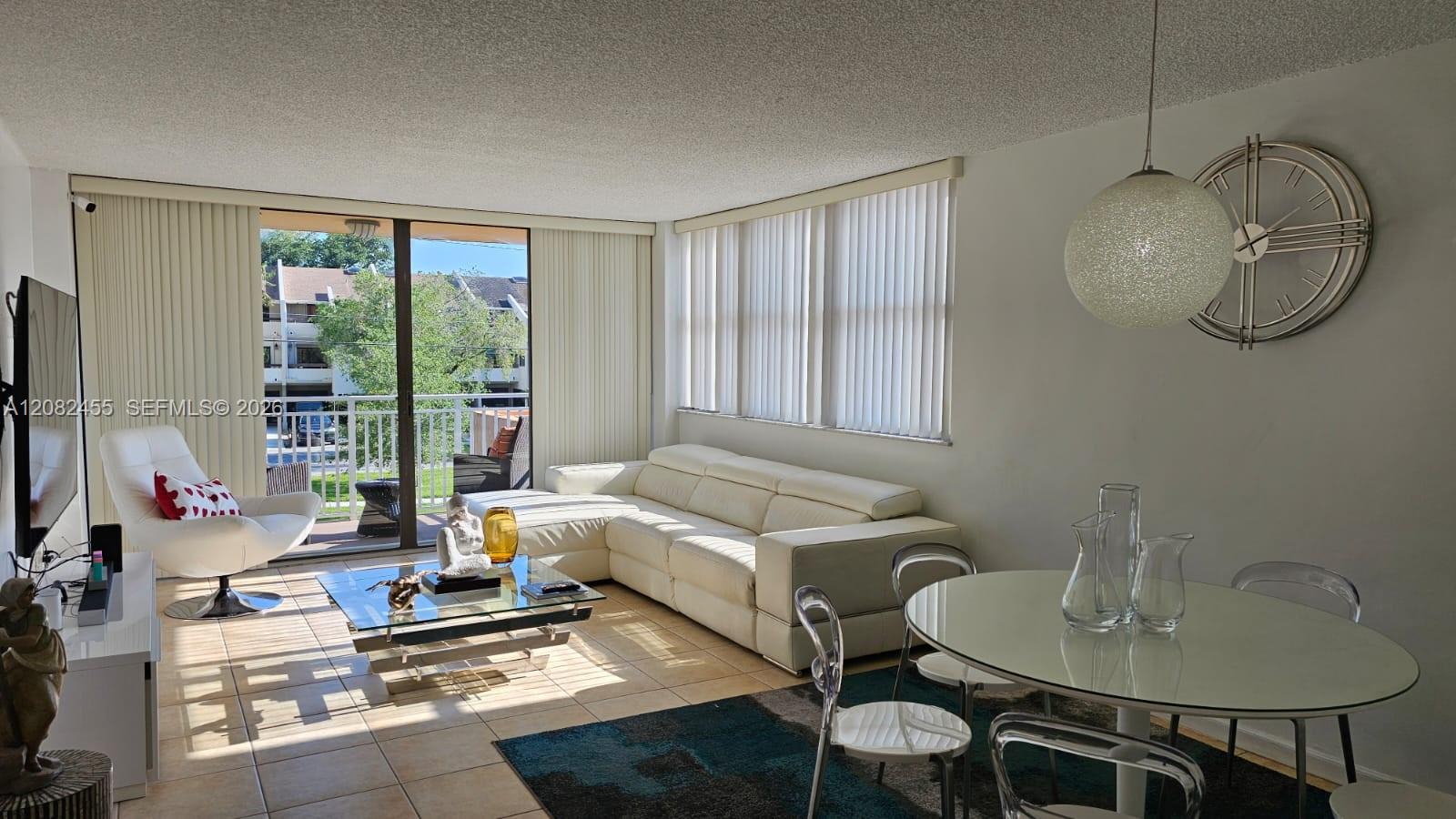 2450 NE 135th St # 102 — Photo 2