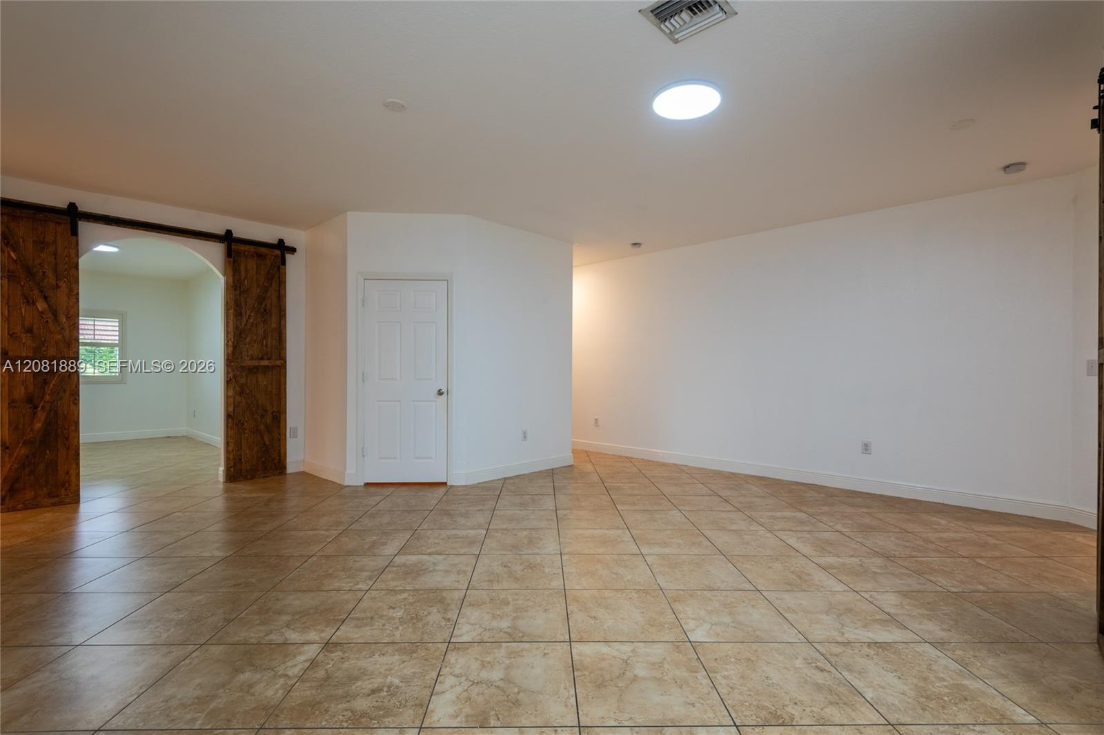 20425 SW 319th St — Photo 5