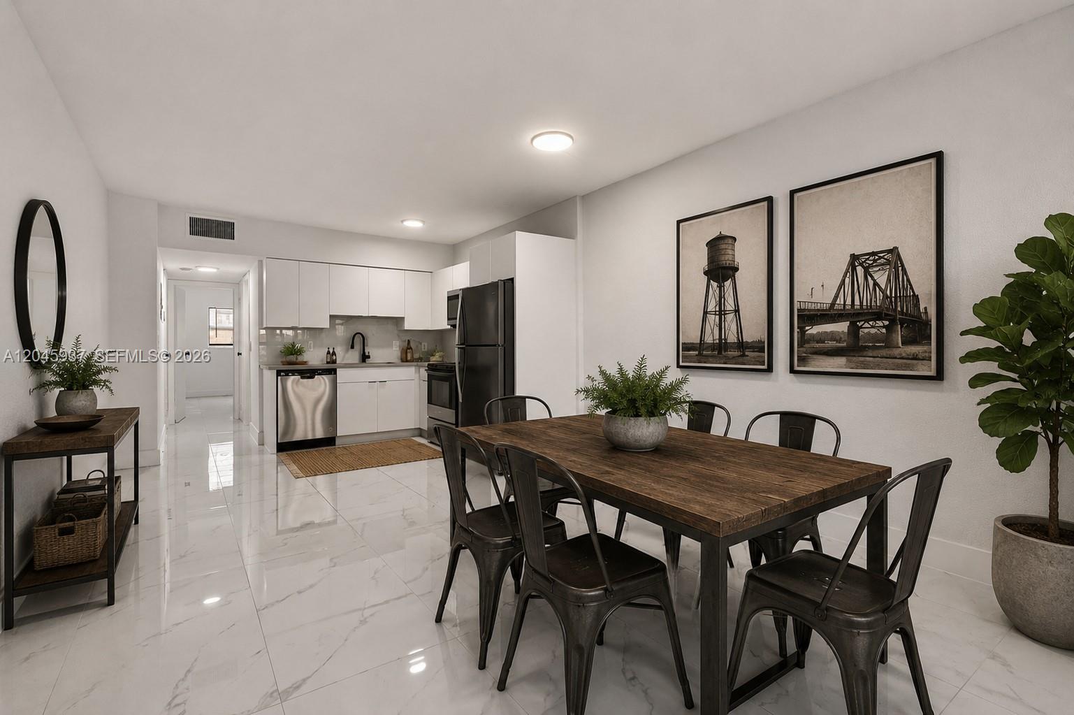 1740 Funston ST # 6 — Photo 4