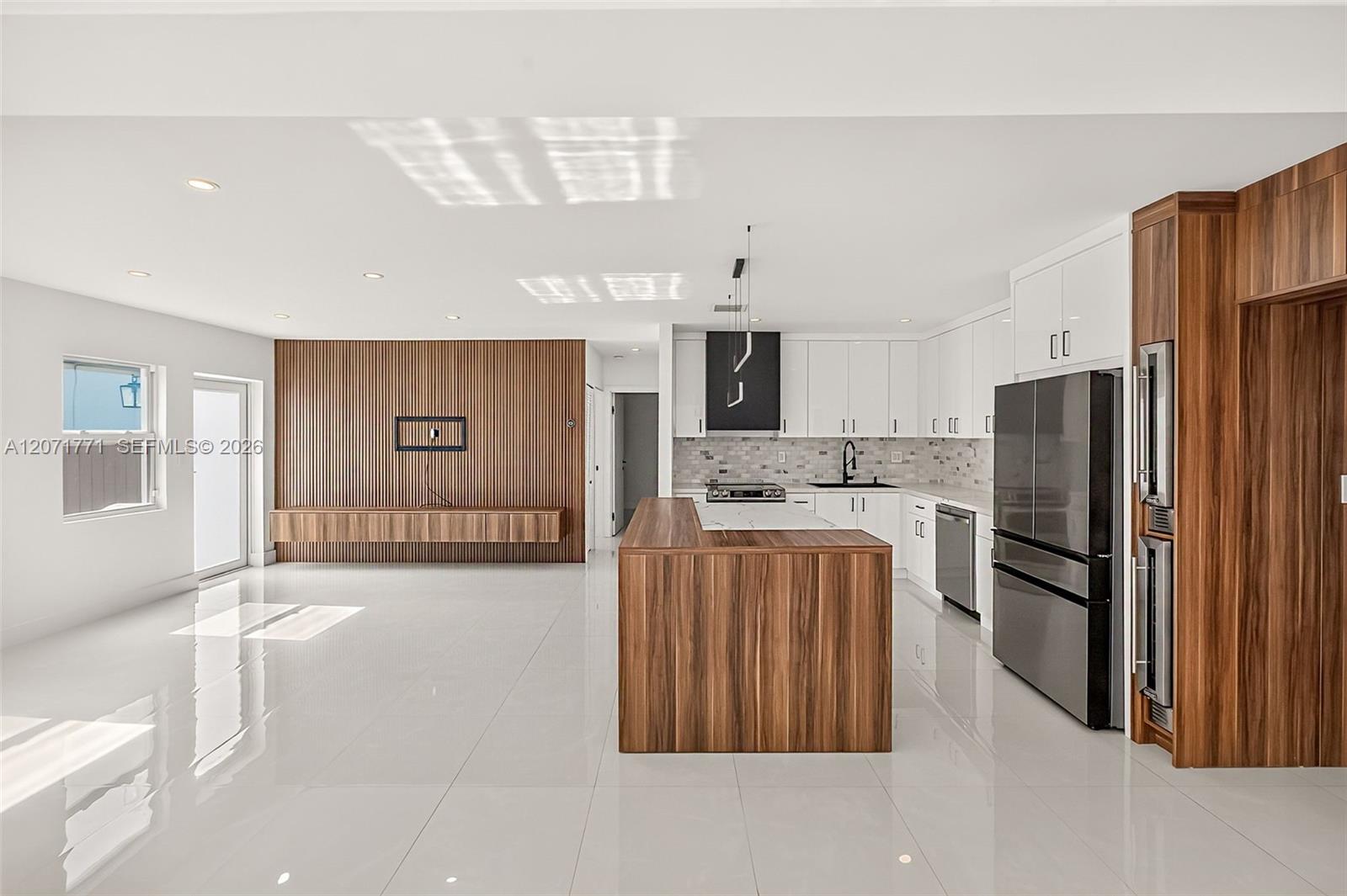 2180 SW 20th St View 13