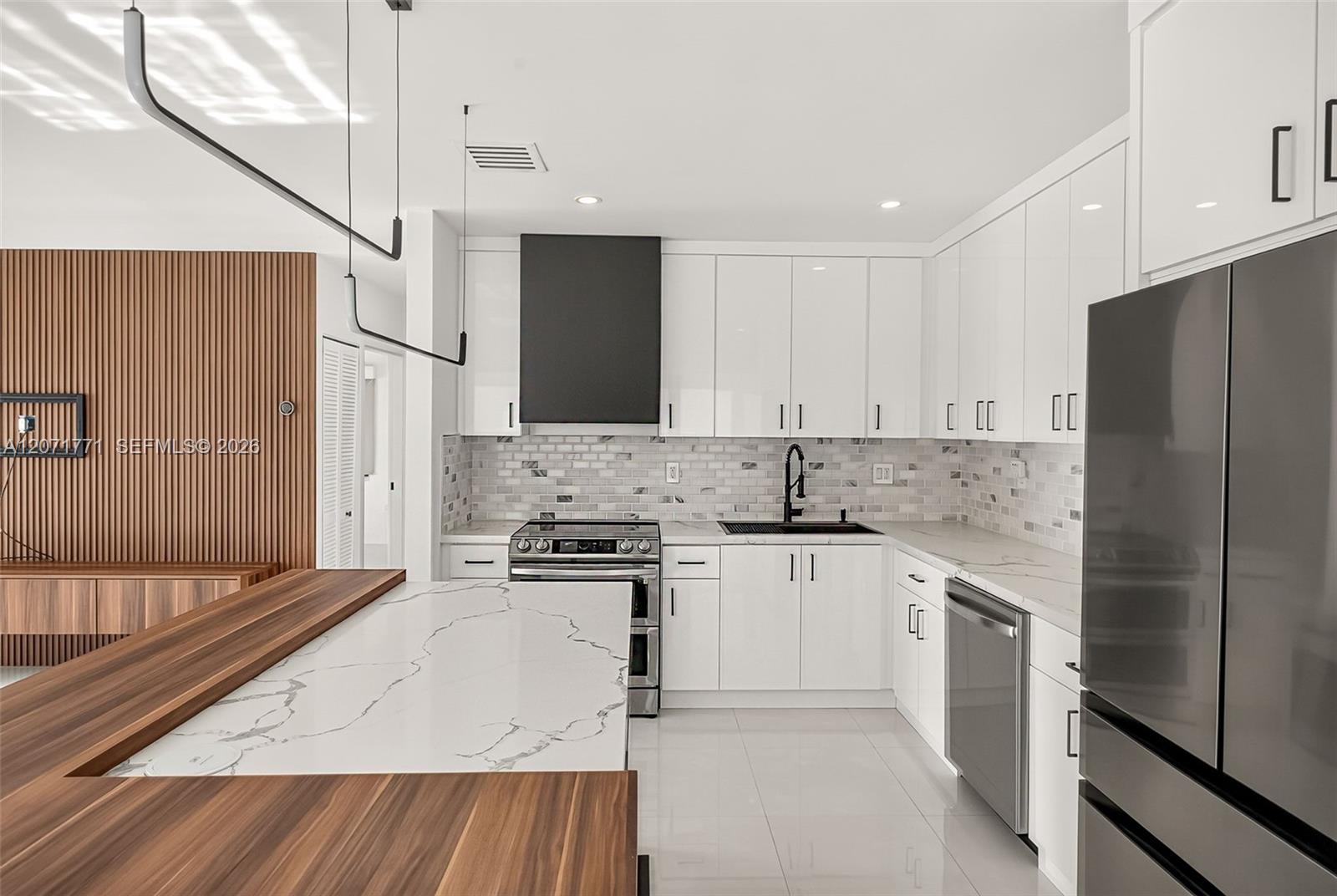 2180 SW 20th St View 15