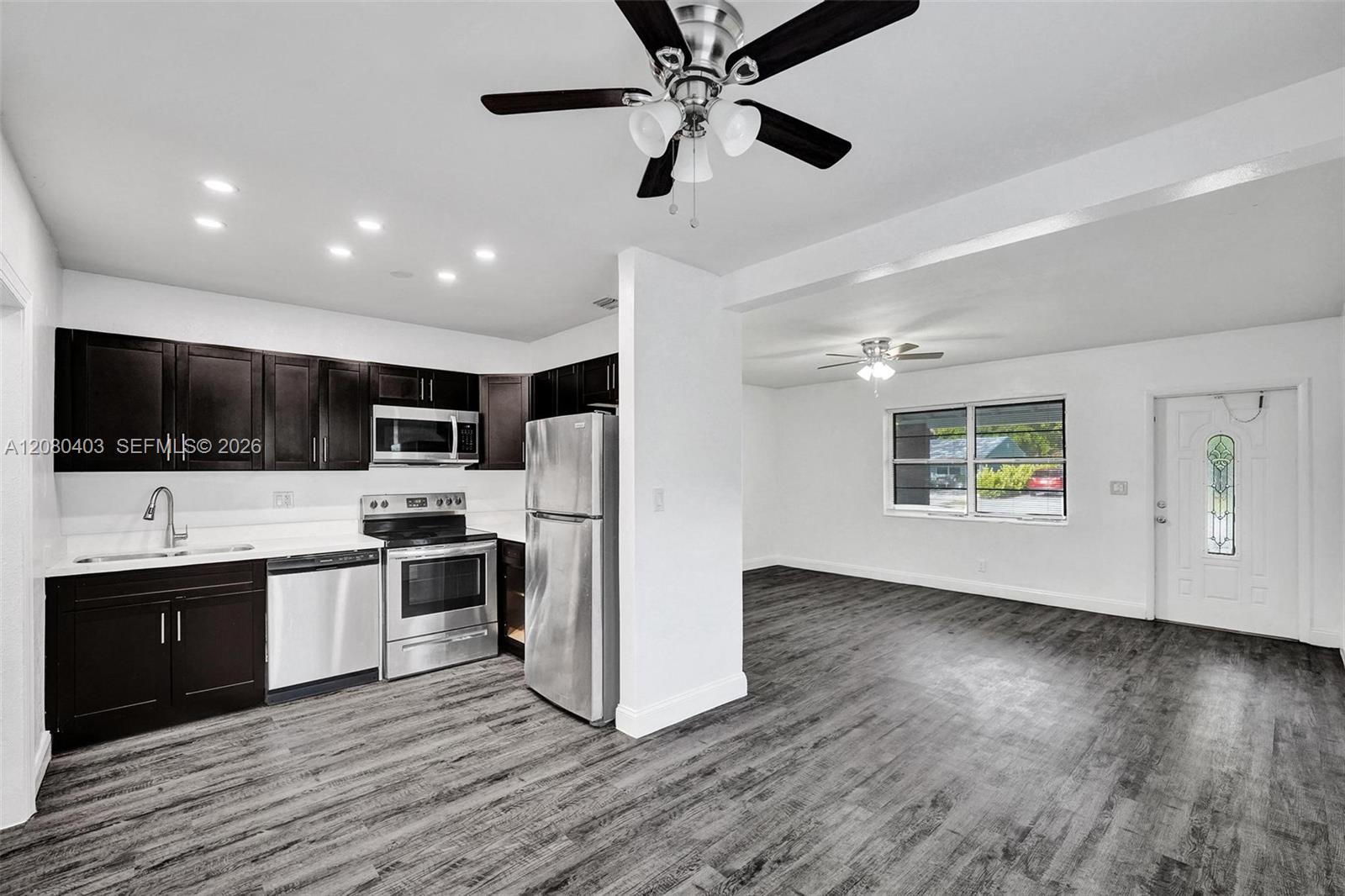 1516 NW 6th Ave, Fort Lauderdale FL 33311