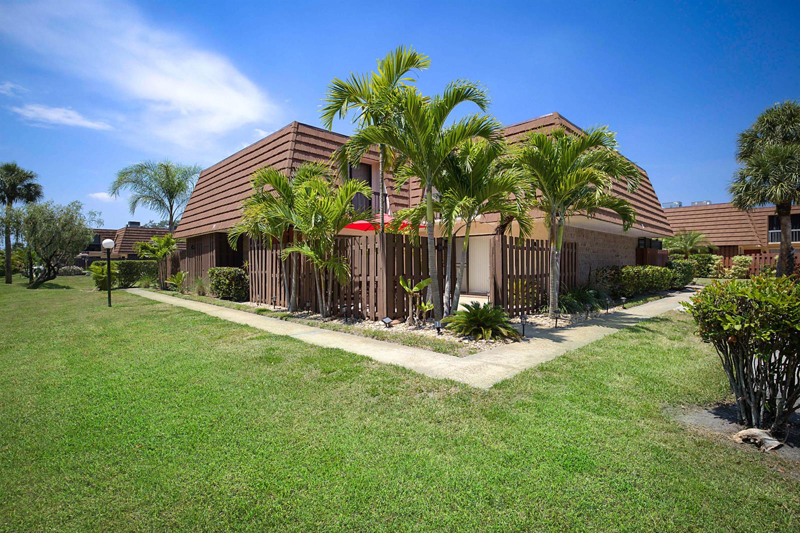 825 Center Street # 11c, Jupiter FL 33458