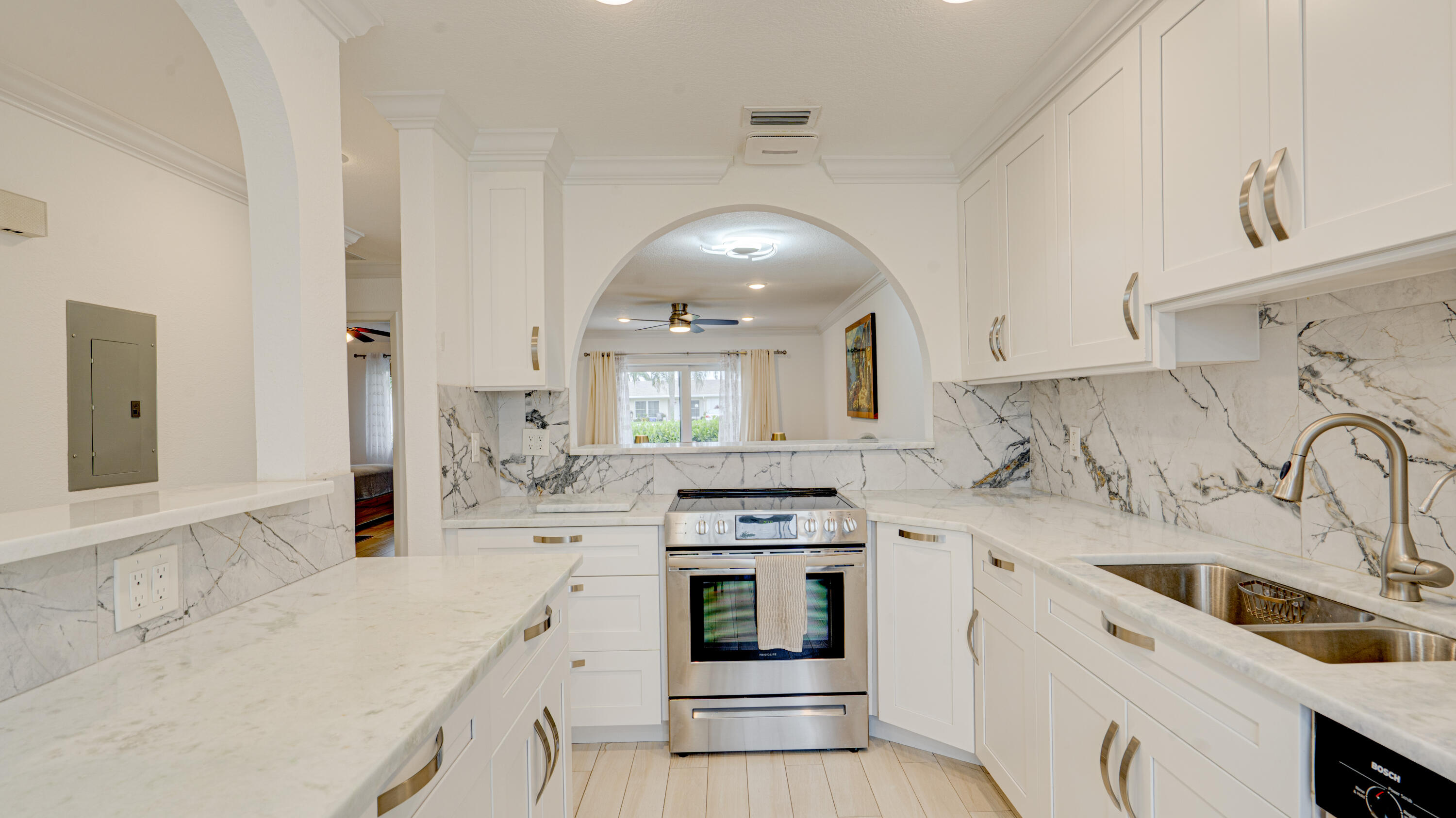 8638 Bella Vista Drive, Boca Raton FL 33433