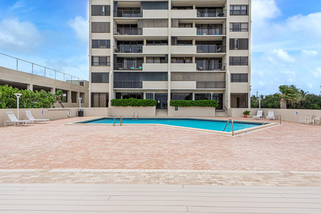 5600 N Flagler Drive # 203 — Photo 5