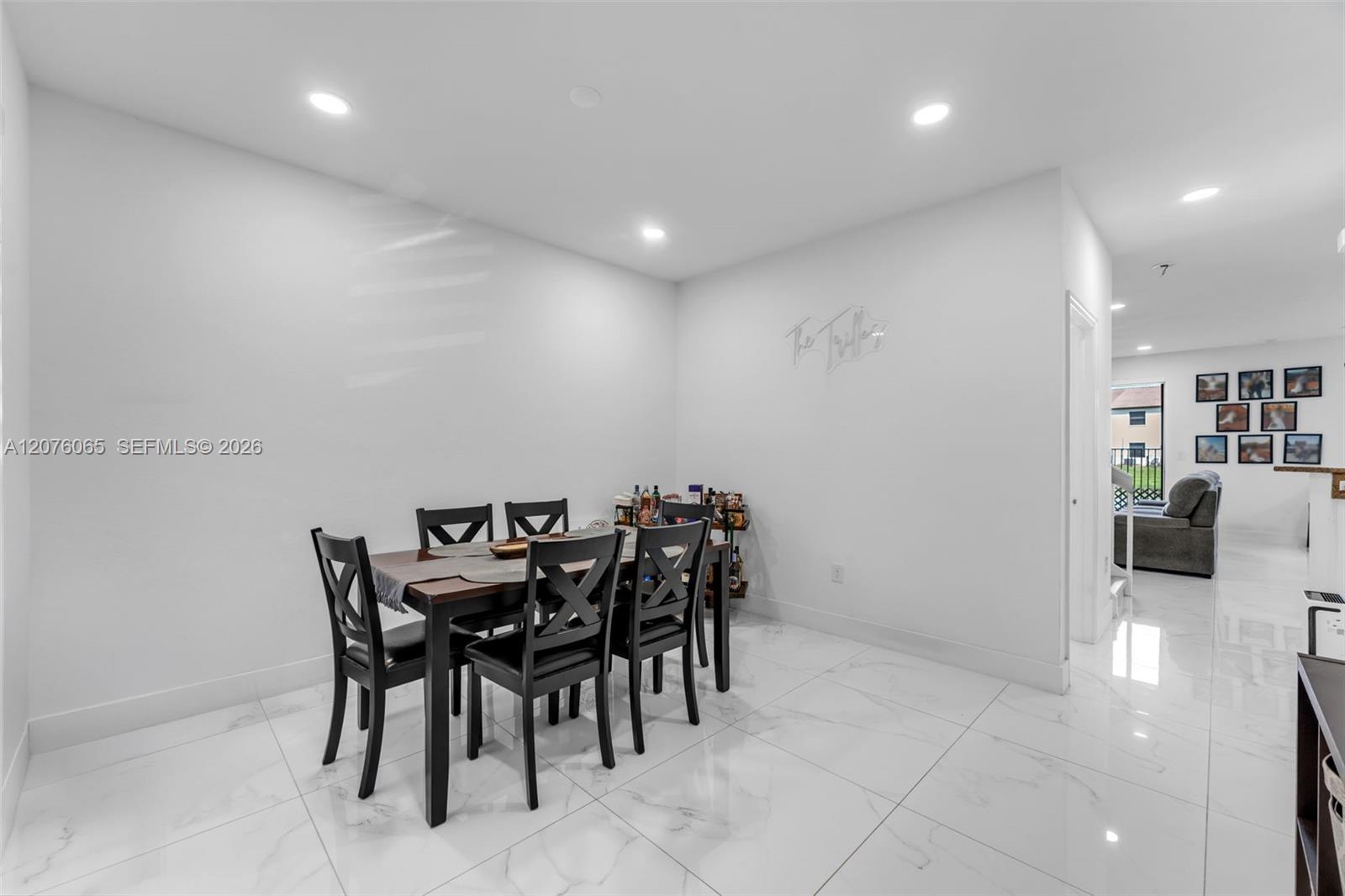 23667 SW 118th Ave — Photo 4